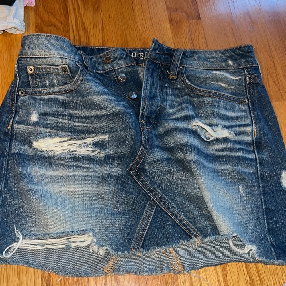 American Eagle Jean Skirt (Size 0)
